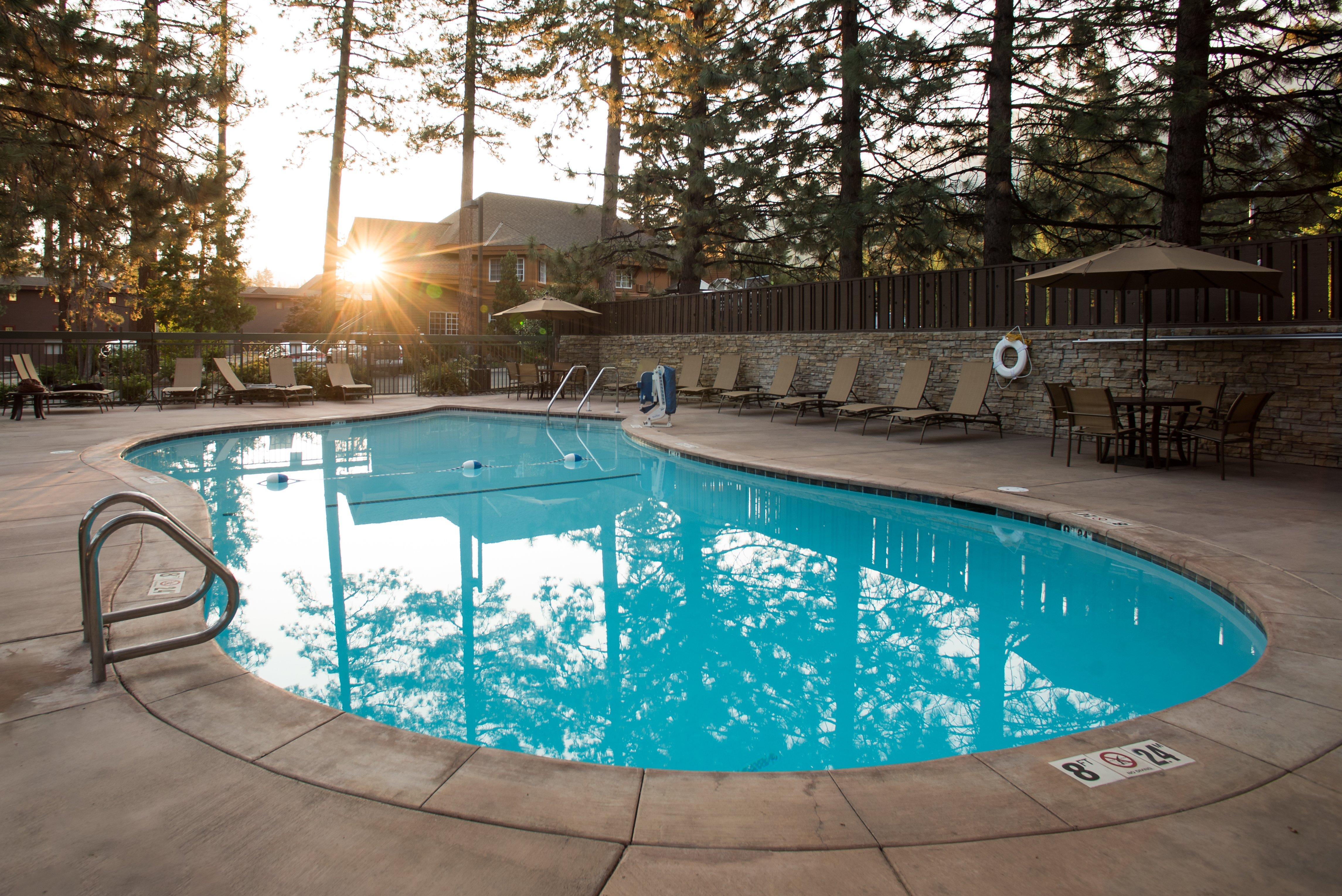 Holiday Inn Express South Lake Tahoe By Ihg Exterior foto